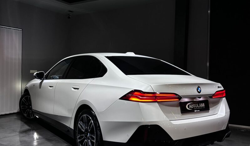 Bmw 520D M-Sport Shadow Line New Model full