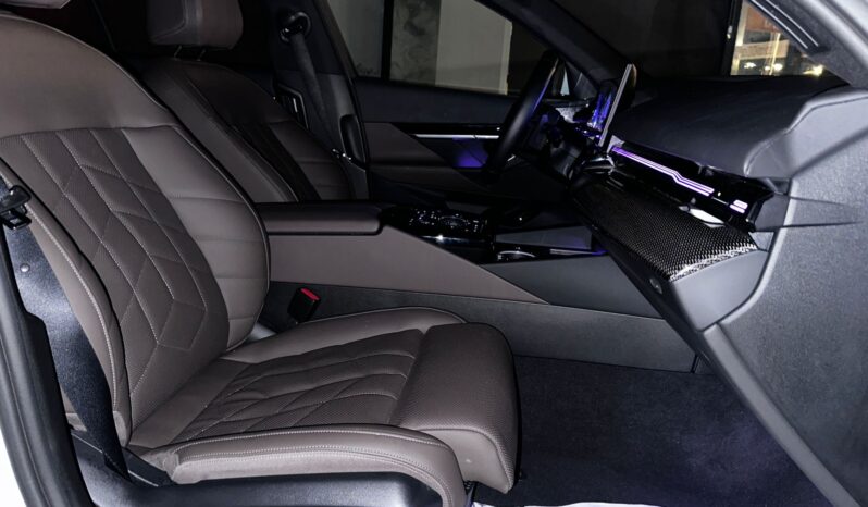 Bmw 520D M-Sport Shadow Line New Model full