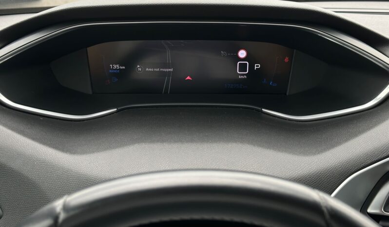 Peugeot 308 1.5 Bluehdi Style 2021 full