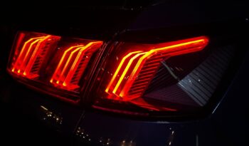 Peugeot 3008 1.5Bluehdi 2021 full