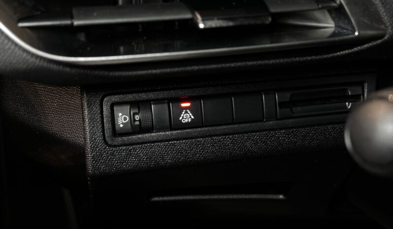 Peugeot 3008 1.5Bluehdi 2021 full