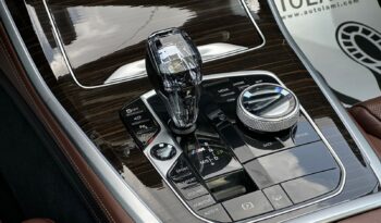 BMW X5 M50D INDIVIDUAL XDRIVE 400PS full