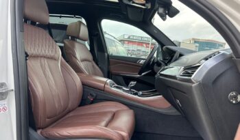 BMW X5 M50D INDIVIDUAL XDRIVE 400PS full