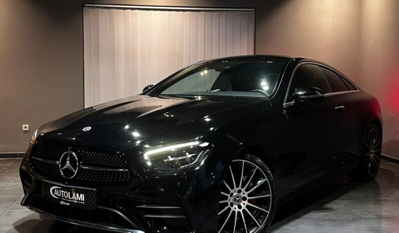 Mercedes-Benz E300D Coupe AMG Line 4Matic 2022 full