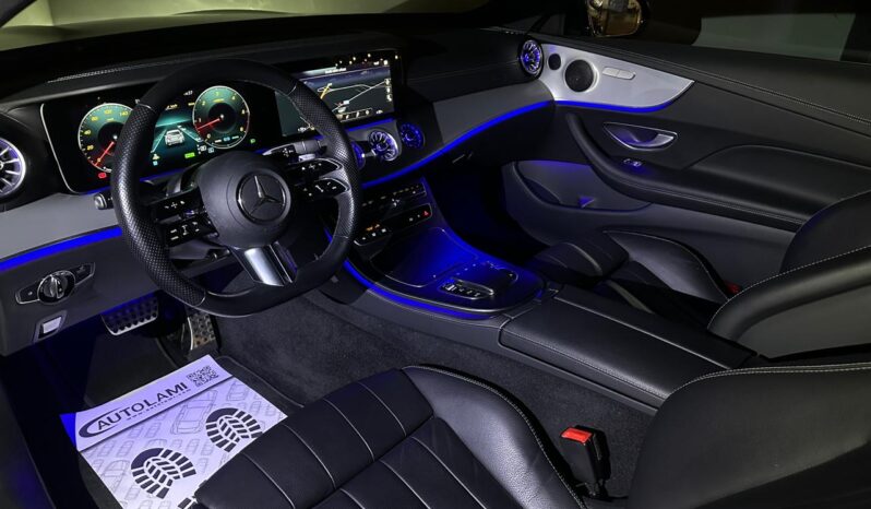 Mercedes-Benz E300D Coupe AMG Line 4Matic 2022 full