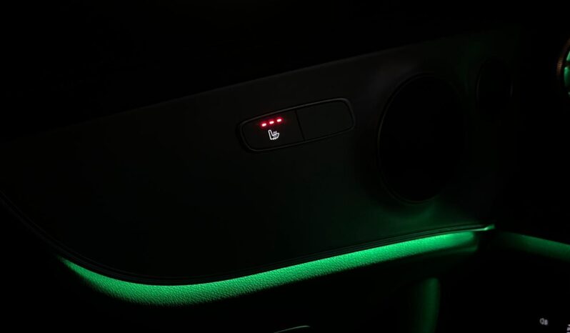 Mercedes-Benz E300D Coupe AMG Line 4Matic 2022 full