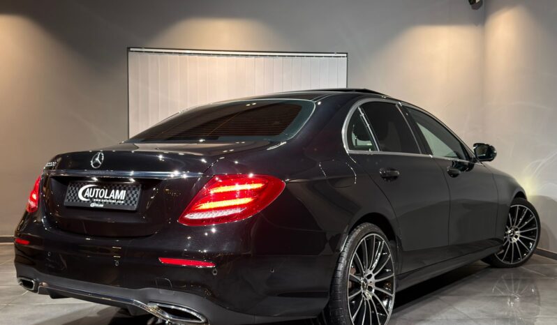 Mercedes-Benz E220D AMG-Line 2018 full