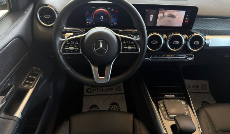 Mercedes-Benz GLB200d 2023 full