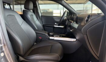Mercedes-Benz GLB200d 2023 full