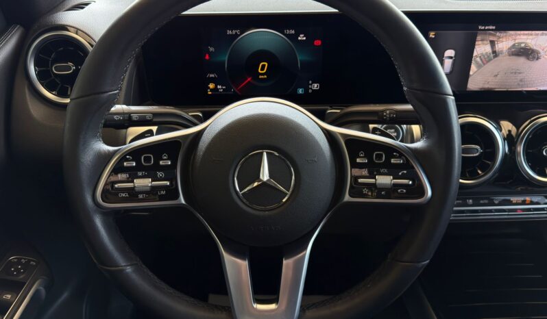 Mercedes-Benz GLB200d 2023 full